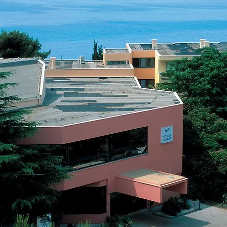 Hotell Donat 3*