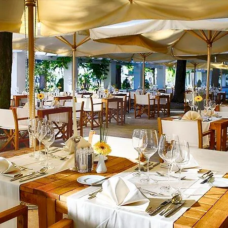 Hotell Donat 3*