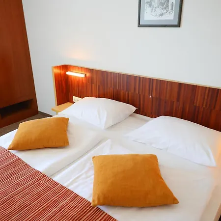 Donat Hotell