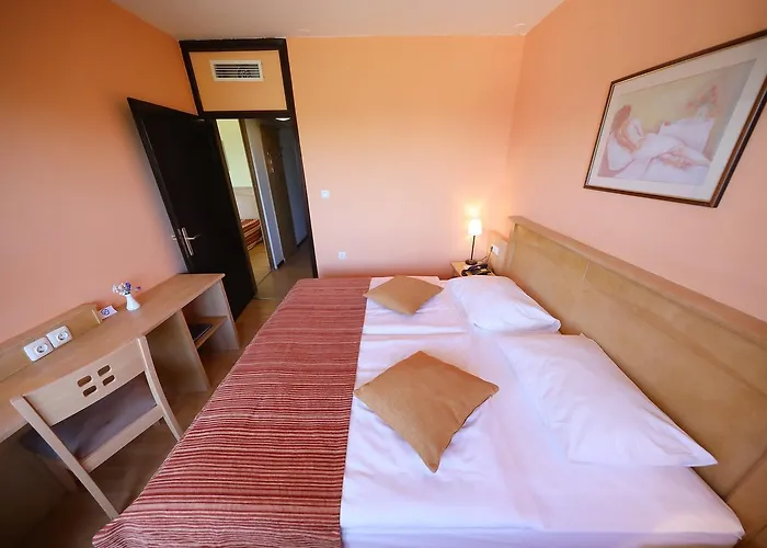 Hotell Donat 3*
